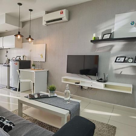 2 Bedroom Apartment - Mycribkl Neocyber Cyberjaya Exterior foto