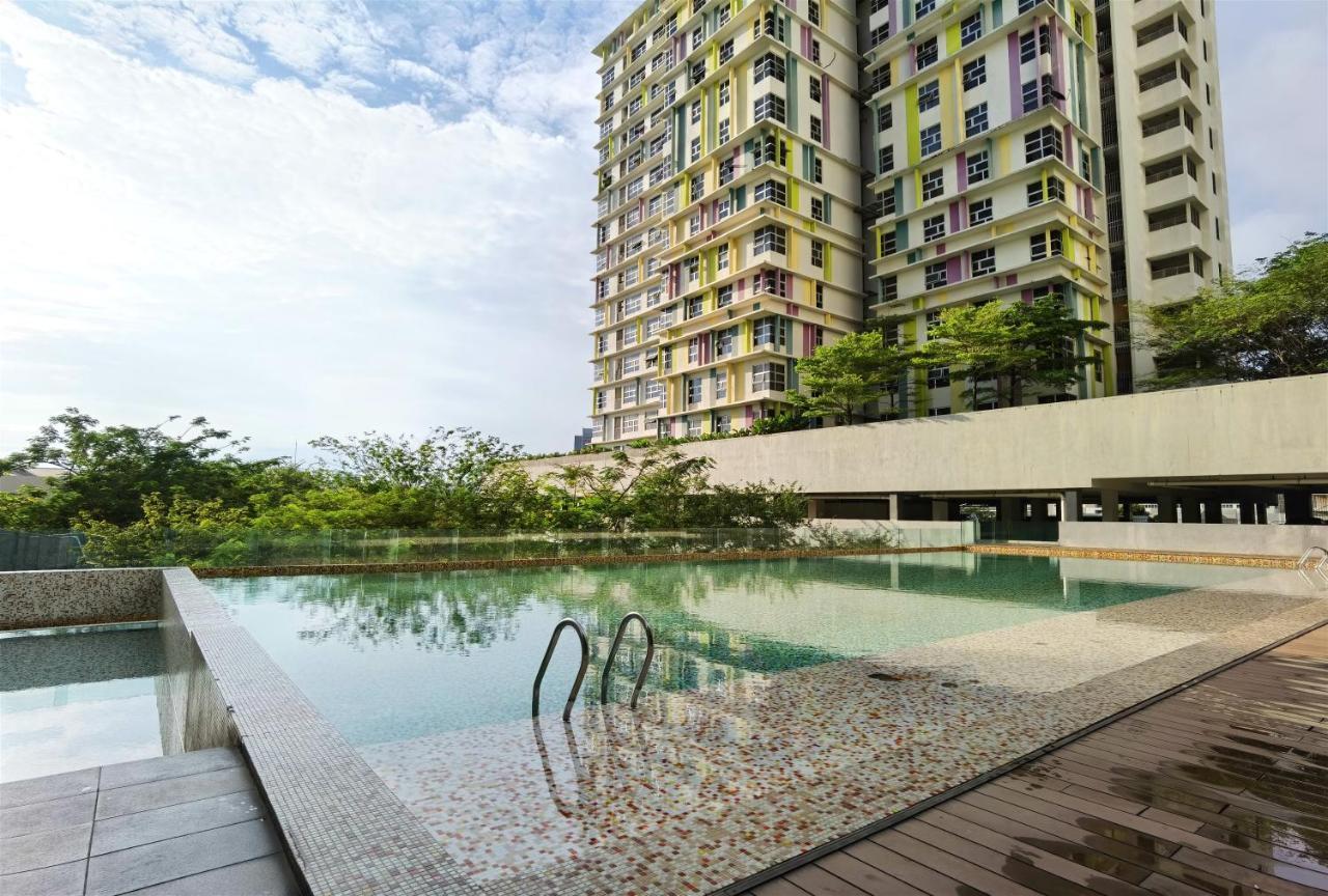 2 Bedroom Apartment - Mycribkl Neocyber Cyberjaya Exterior foto
