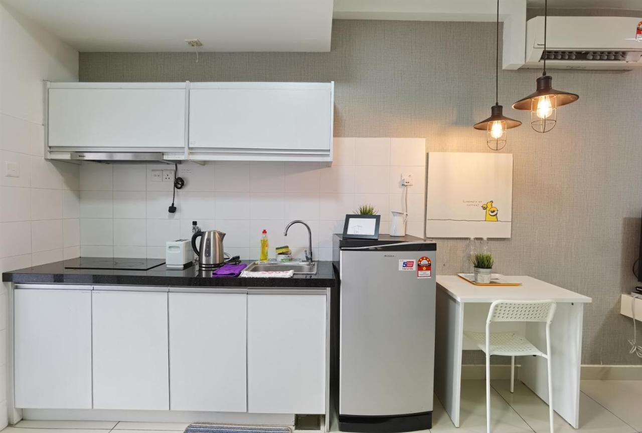 2 Bedroom Apartment - Mycribkl Neocyber Cyberjaya Exterior foto